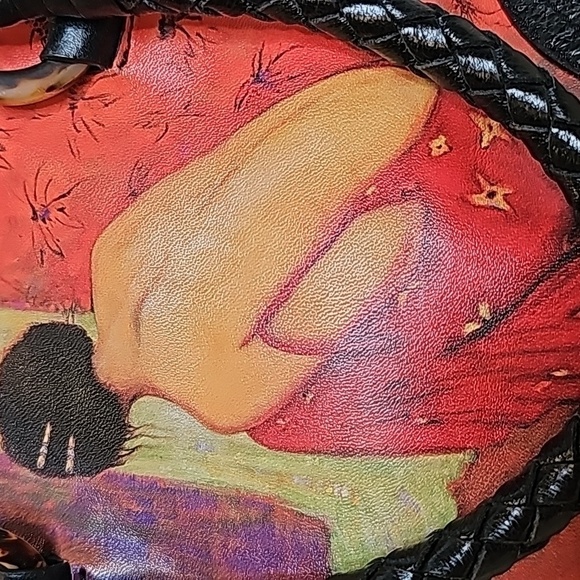 Painting Leather Red and Black Hand Bag from Jeon - Picture 5 of 11